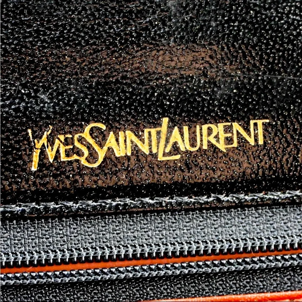 YVES SAINT LAURENT Vintage Shoulder Bag Leather Black w/cover bag P2407J602​​​ - Picture 13 of 16